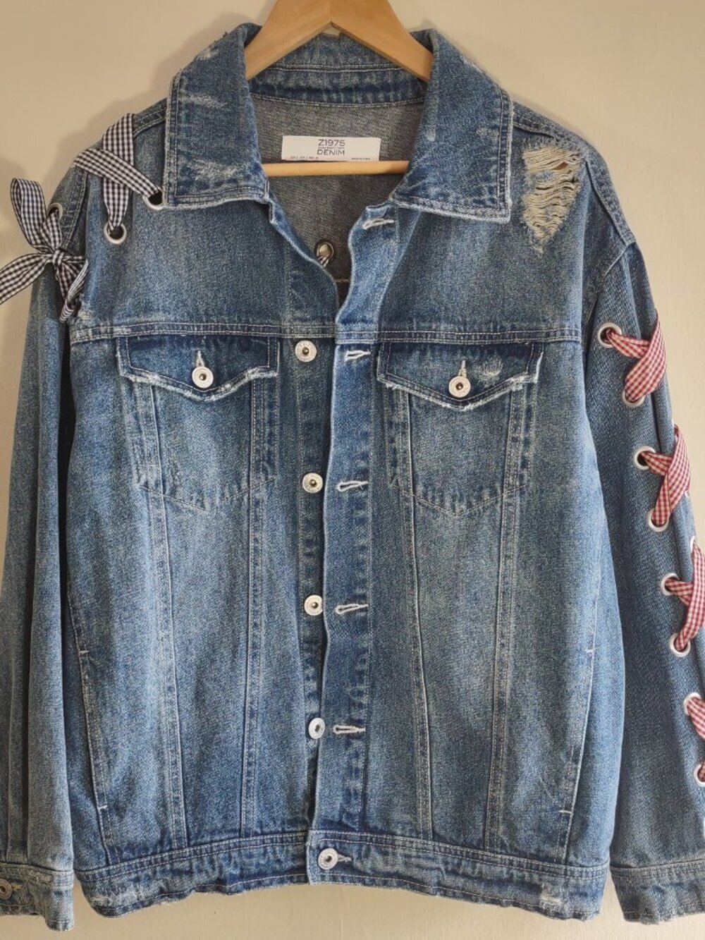 Zara Distressed Ribbon Jean Jacket Sz Small Denim Boho Western Edgy Soft-Grunge - Picture 4 of 10